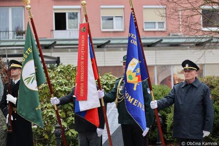 Predsednica Republike Slovenije dr. Nataša Pirc Musar k spomeniku Rudolfa Maistra – Vojanova položila cvetje (17)